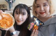 娱乐吃瓜酱花瓶视频在线观看,揭秘网红幕后生活